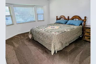 8022 S Peregrine Pl, Sandy, UT 84094 - Photo 23