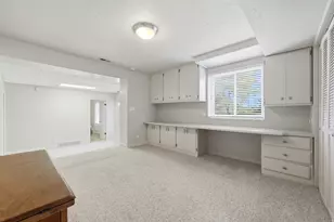 2327 E Cavalier Dr S, Cottonwood Heights, UT 84121 - Photo 41