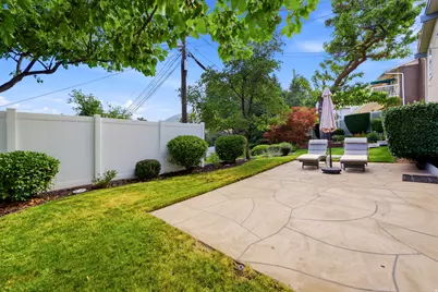 2327 E Cavalier Dr S, Cottonwood Heights, UT 84121 - Photo 45