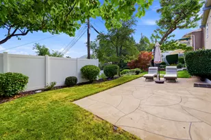 2327 E Cavalier Dr S, Cottonwood Heights, UT 84121 - Photo 45