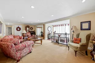 2327 E Cavalier Dr S, Cottonwood Heights, UT 84121 - Photo 11