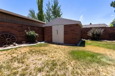 2079 W Arthur Dr S, West Jordan, UT 84084 - Photo 11