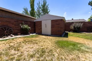 2079 W Arthur Dr S, West Jordan, UT 84084 - Photo 13