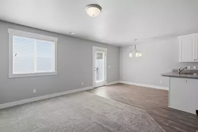 245 W 1950 N, Harrisville, UT 84414 - Photo 5