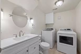 2370 E Quail Run Cir, Sandy, UT 84093 - Photo 29