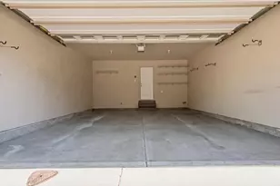 1649 N Hollyhock Cir W, Farmington, UT 84025 - Photo 25