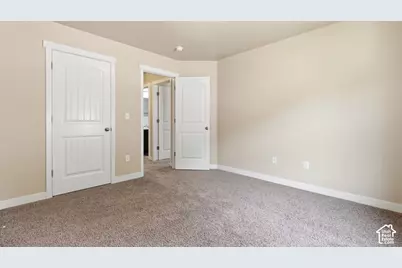 1649 N Hollyhock Cir W, Farmington, UT 84025 - Photo 23