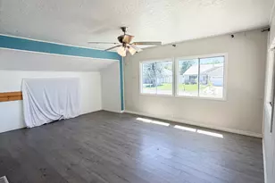 424 E 900 N, Ogden, UT 84404 - Photo 3