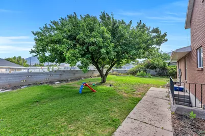 1073 E 120 S, Spanish Fork, UT 84660 - Photo 21