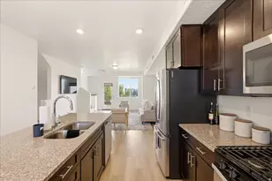 5346 W Nova Way, Herriman, UT 84096 - Photo 9