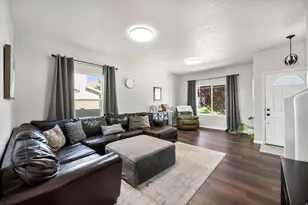 2309 E Hitching Post Dr, Eagle Mountain, UT 84005 - Photo 13