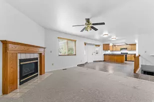 9608 S Royalty Ln W, South Jordan, UT 84095 - Photo 7