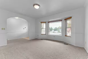 9608 S Royalty Ln W, South Jordan, UT 84095 - Photo 5
