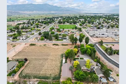 545 E 700 N, Richfield, UT 84701 - Photo 13