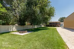 5895 S 3100 W, Roy, UT 84067 - Photo 39