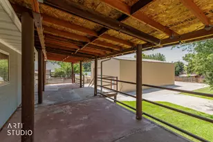 5895 S 3100 W, Roy, UT 84067 - Photo 31