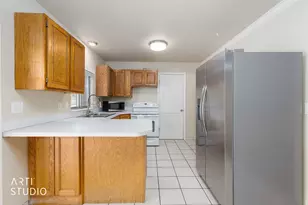 5895 S 3100 W, Roy, UT 84067 - Photo 9