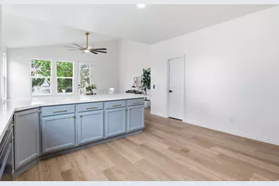 9264 S Le Rosier Ct, West Jordan, UT 84088 - Photo 11