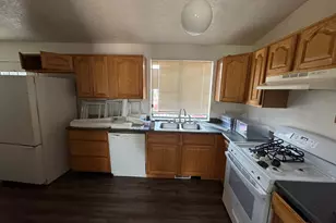 6119 Park Wood Dr, Salt Lake City, UT 84118 - Photo 3