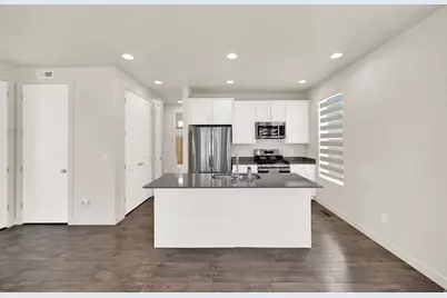 2732 N 3860 W, Lehi, UT 84048 - Photo 7