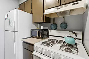 424 N Center St, Salt Lake City, UT 84103 - Photo 7