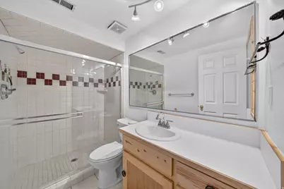 5695 S Inwood Dr, Taylorsville, UT 84129 - Photo 33