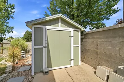 5695 S Inwood Dr, Taylorsville, UT 84129 - Photo 43
