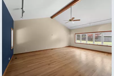 2185 E Applewood Ave S, Holladay, UT 84121 - Photo 23