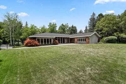 2185 E Applewood Ave S, Holladay, UT 84121 - Photo 5
