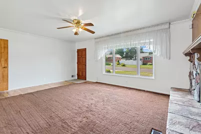 81 E 1700 S, Bountiful, UT 84010 - Photo 9