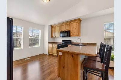 2933 E Somerset Dr, Spanish Fork, UT 84660 - Photo 17