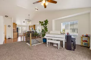 2933 E Somerset Dr, Spanish Fork, UT 84660 - Photo 13