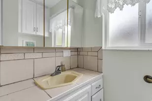 19 N 750 W, Orem, UT 84057 - Photo 25