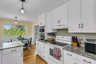 19 N 750 W, Orem, UT 84057 - Photo 15