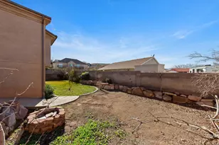 2274 S Mountain View, Saint George, UT 84790 - Photo 29