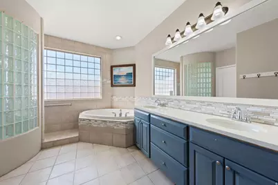 2274 S Mountain Vw #CIR, Saint George, UT 84790 - Photo 11