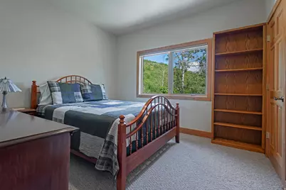 726 N Donner Cir E #112, Salt Lake City, UT 84108 - Photo 35