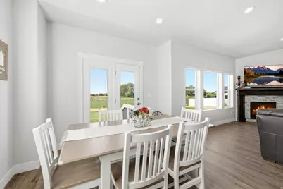 3051 W 725 N, Layton, UT 84041 - Photo 19