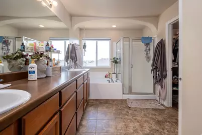 4563 W 5850 S, Hooper, UT 84315 - Photo 15