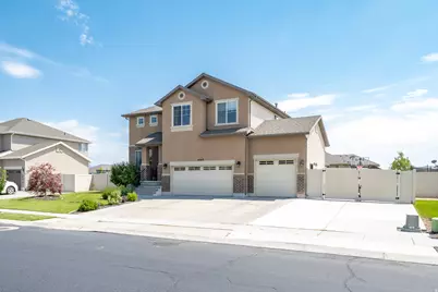 4563 W 5850 S, Hooper, UT 84315 - Photo 3