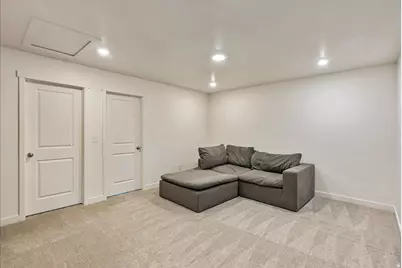 1104 S 200 E, Spanish Fork, UT 84660 - Photo 17