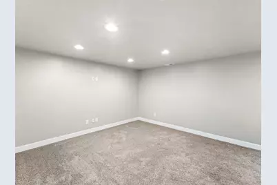 1621 N Venetian Way E, Saratoga Springs, UT 84045 - Photo 13