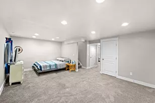 1621 N Venetian Way E, Saratoga Springs, UT 84045 - Photo 15