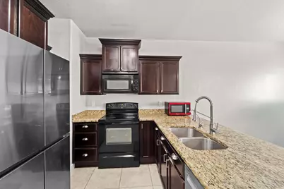 1621 N Venetian Way E, Saratoga Springs, UT 84045 - Photo 3
