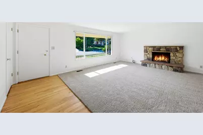 6764 S 2445 E, Cottonwood Heights, UT 84121 - Photo 7