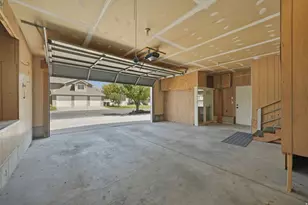 9871 S 4000 W, South Jordan, UT 84095 - Photo 39