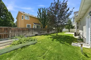 9871 S 4000 W, South Jordan, UT 84095 - Photo 47