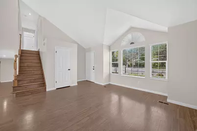 9871 S 4000 W, South Jordan, UT 84095 - Photo 5