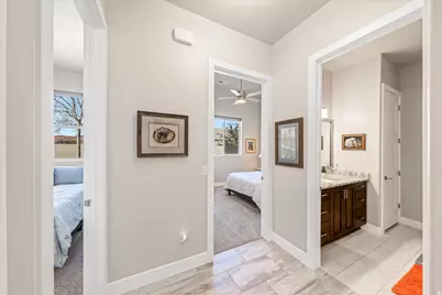 1476 W Canyon Tree Dr, Saint George, UT 84770 - Photo 17