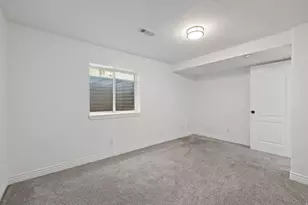 5077 W 11000 N, Highland, UT 84003 - Photo 35